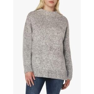 🆕️ Well Worn Grey Mock Neck Knit Sweater